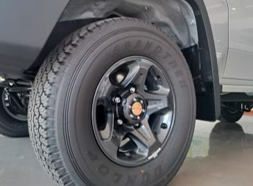 Land Cruiser 79 D/C LX 4.0 5MT