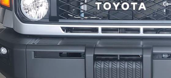 Land Cruiser 79 D/C LX 4.0 5MT